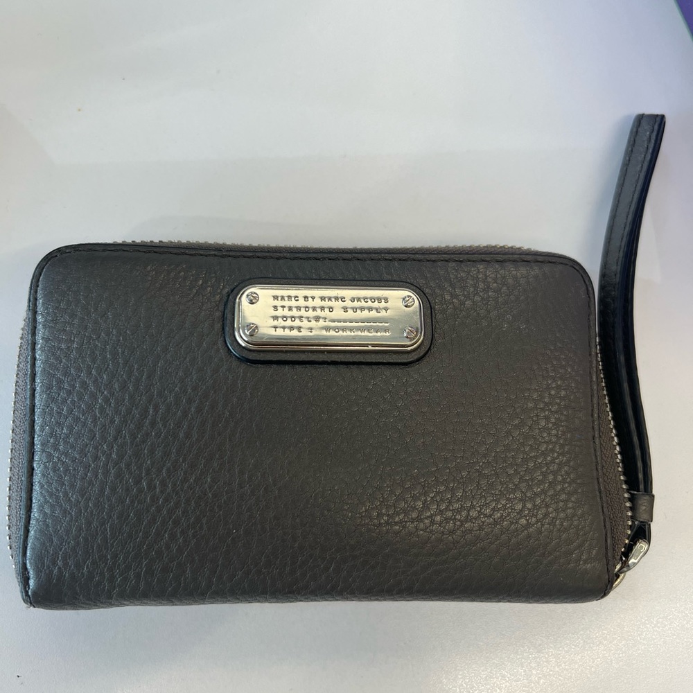 Marc by Marc Jacobs zip around wallet